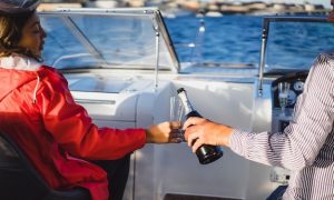 Яхты в Геленджике: приключения на воде и лучшие предложения для любителей моря